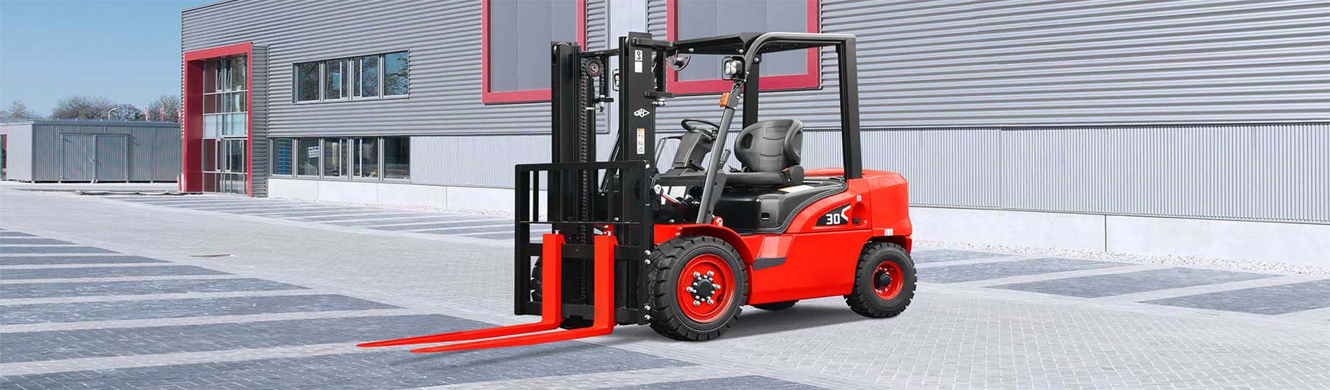 Forklift hire Marlow unloading pallets from a commercial truck